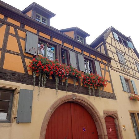 Gite Traditionnel Au Centre Historique D'Eguisheim Exterior photo